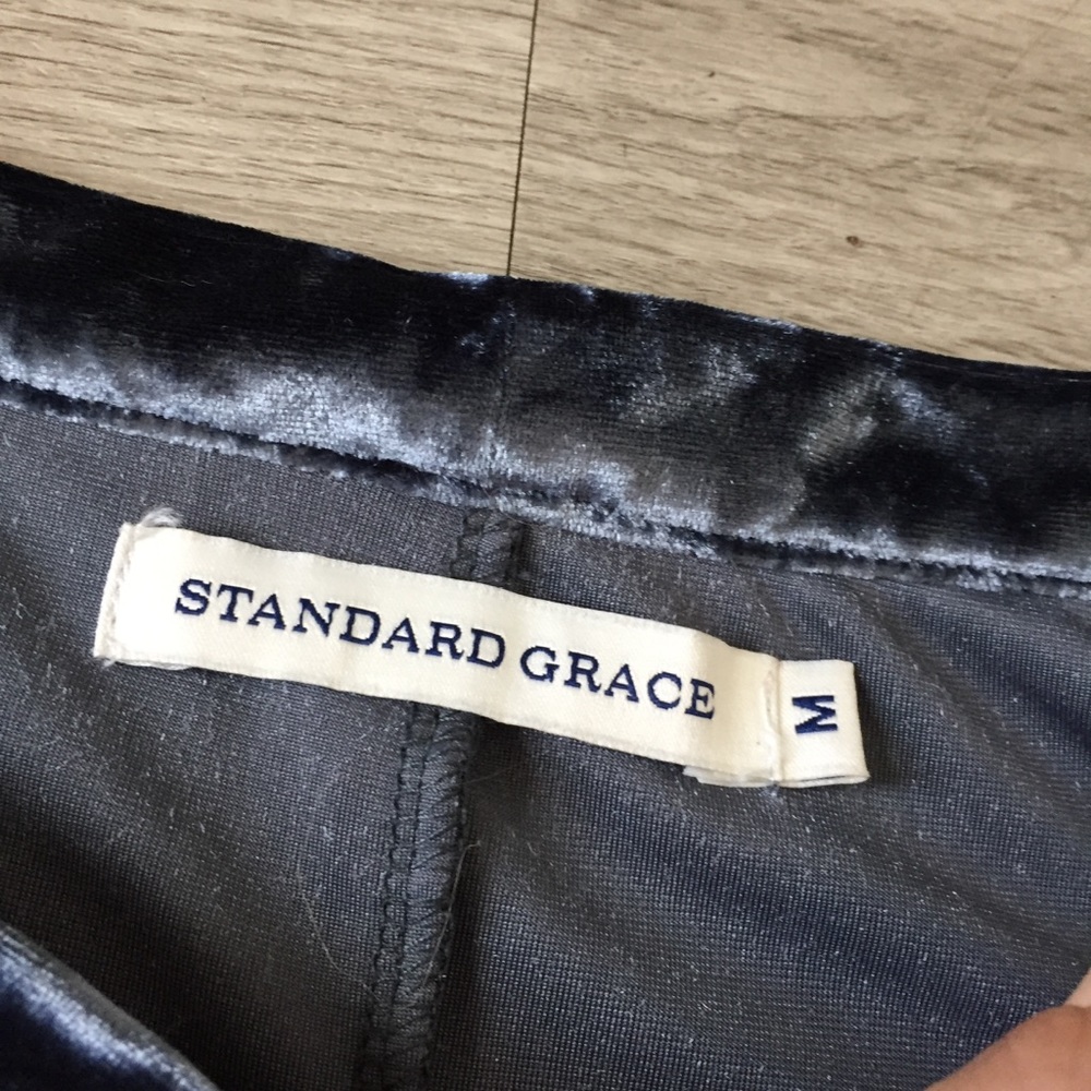 Off The Shoulder Crushed Velvet Top Size M - Picture 4 of 8